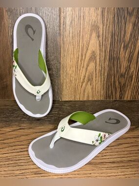 OluKai Ulele Golf Sandals Flip Flops Floral White Green Grey Men’s Size 12 10530